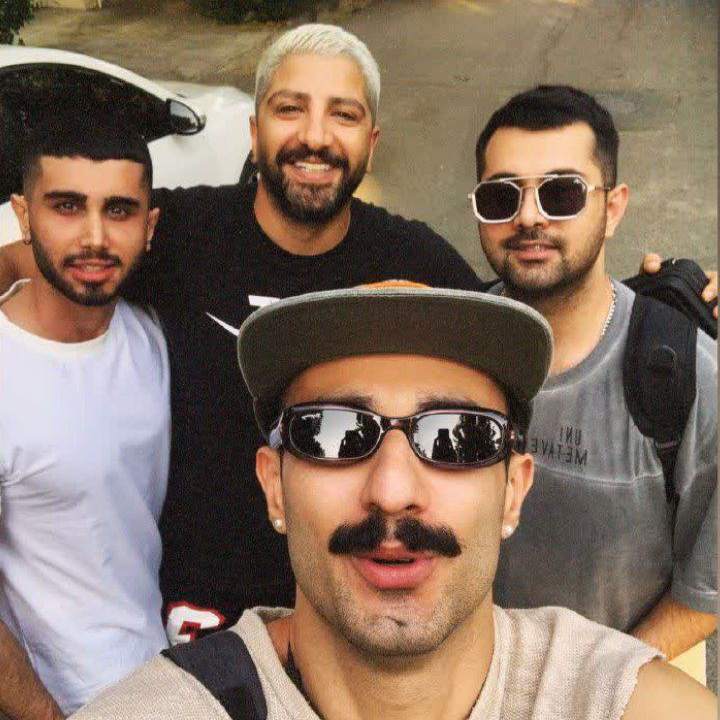 دانلود اهنگ دکاموند بیا برگرد نذار فاصله بیشتر از حد شه